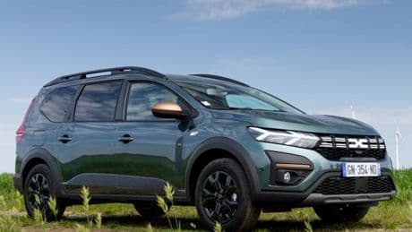 Dacia Jogger, la sette posti da mille chilometri con un pieno. La prova