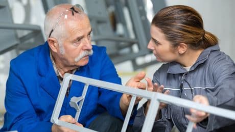 Los jóvenes deberán jubilarse a los 71 años para mantener el nivel de sus pensiones