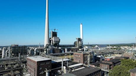 Chemieindustrie: Lahmende Chemiekonjunktur setzt Evonik unter Druck