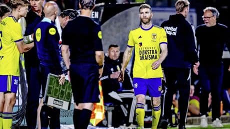 FC Den Bosch houdt promotiedroom in leven door slordig Cambuur uit te schakelen