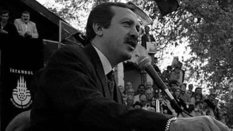 Orman yangınlarıyla ilgili sorumluluğu belediyelere atan Erdoğan'ın 1998'deki sözleri ortaya çıktı