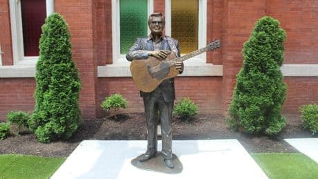 Nashville Unveils Statue Honoring George Jones - Outside The Ryman Auditorium
