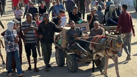Gaza-Krieg: Zwei Hilfszentren in Gaza sollen wieder öffnen