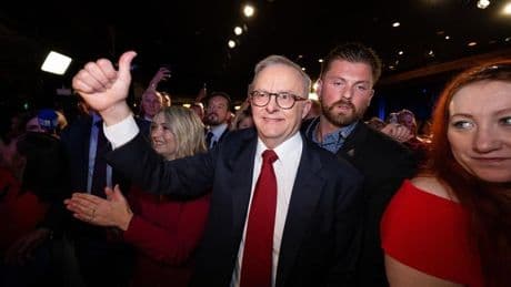 Aplastante victoria en Australia del laborista Albanese impulsado por su oposición a Trump