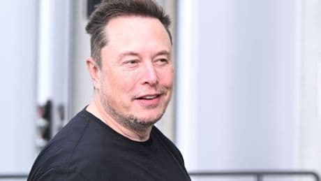 Künstliche Intelligenz: Musk verklagt Apple und ChatGPT-Macher