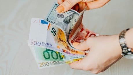 Si la pregunta es cuánto dinero se puede donar a un hijo sin declararlo a Hacienda, la ley lo deja claro: ninguno