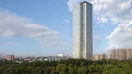 The incredible £1bn city in the sky - only took 19 days to build and 700ft tall