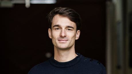 Wegen Identitätsdiebstahl! - Deutscher Finanz-YouTuber verklagt Meta