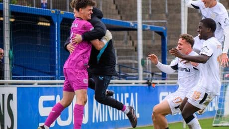 Einzug ins Halbfinale: Bayers U19 gewinnt Elfmeter-Krimi in Gelsenkirchen