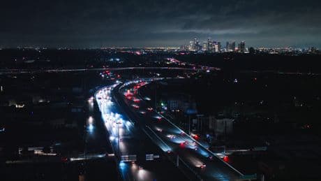 Blackout programmati: la nuova guerra si combatte sugli inverter solari