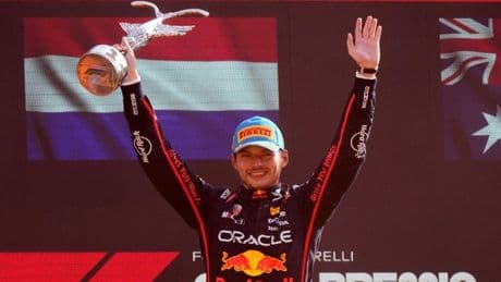 Clasificación final del Gran Premio de Italia, con Sainz 11º y abandono de Alonso