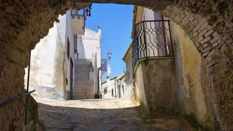 'Most beautiful' Italian town is frozen in time with hardly any tourists