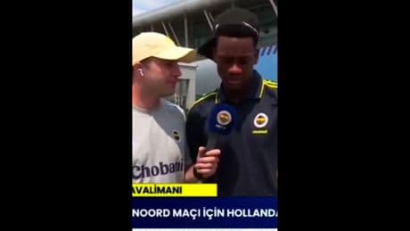 Spieler versteht kein Wort - „Antwort“ auf türkische Frage geht viral!