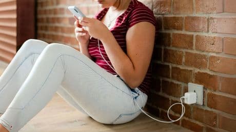 iOS 19, iPhone'ların batarya süresini böyle artıracak! Küçük bataryada dengeli pil ömrü vadediyor