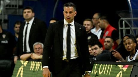 Final maçında olay! Alimpijevic ihraç edildi