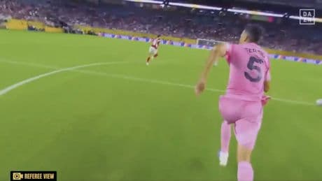 Lo último en el fútbol: así se ve un partido desde la cámara que llevan árbitros en el Mundial de Clubes