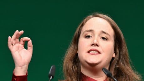 Liveblog zur Merz-Regierung: Ricarda Lang: „Friedrich Merz war noch nie so sehr Angela Merkel“