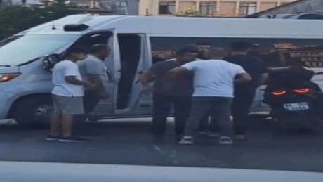 Kağıthane'de yol kavgasında 'fight başladı' çıkışı