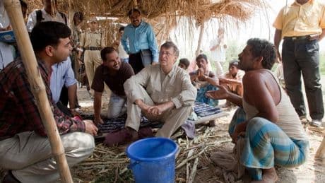 Bill Gates se compromete a donar "prácticamente toda" su fortuna a su fundación y adelanta su cierre a 2045