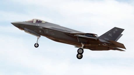 Defensa descarta definitivamente la compra de F-35 para sustituir a sus viejos cazas
