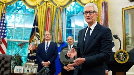 Tribute in Washington: Die absurdesten Geschenke, die Trump als Präsident erhalten hat