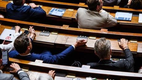 Face à la crise des vocations, les députés revalorisent l’indemnité des maires des petites villes