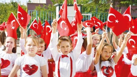 Okullar yeniliklerle başladı