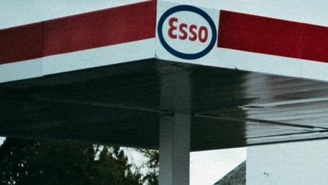 La storica rete Esso torna in mani italiane
