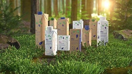 Centoquaranta cartoni di latte e succhi di frutta in ogni Grande Panda