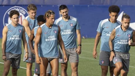 Sorpresa en el once del Atlético para medirse al PSG