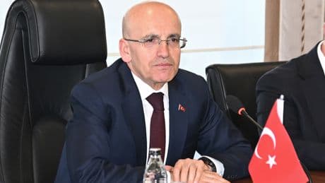 Londra'da yoğun trafik! Bakan Şimşek'e EBRD toplantısında görev