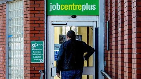 Rachel Reeves dealt huge blow as 150,000 payroll jobs vanish on her watch