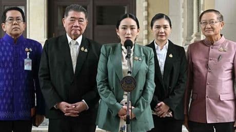 En Thaïlande, la première ministre, Paetongtarn Shinawatra, suspendue par la Cour constitutionnelle