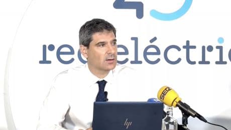 El documento de REE de 2024 alertó de otro riesgo: la cantidad de puntos de conexión de renovables a la red eléctrica
