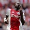 Ajax mag even hopen op titel, maar besluit Eredivisie als tweede na slechte reeks