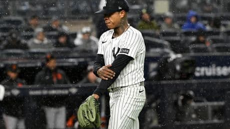 Marcus Stroman still not close to making his Yankees injury return with knee still sore