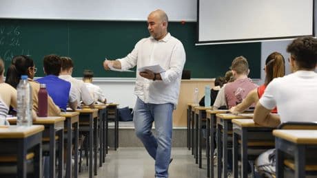 Las oposiciones para profesorado de Madrid suman otras 1.150 plazas en la convocatoria de junio