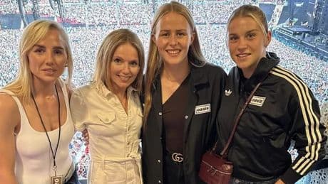 Oasis welcome Lionesses on tour with Liam Gallagher giving very special shout out