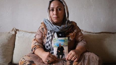 Tedavi edilmeyen mahpus tekerlekli sandalyeye mahkum edildi