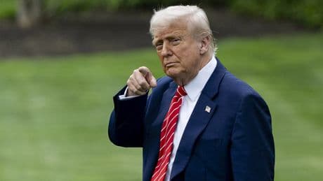 Trump: Ordu daha önce görülmemiş düzeyde silah stokladı
