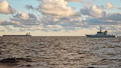 LIVE | Polen ziet verdachte activiteit van schip Russische schaduwvloot bij kabel Baltische Zee