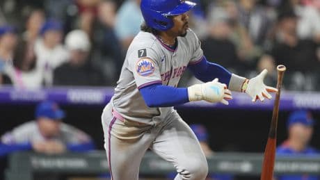 Mets’ Francisco Lindor steals two bases with broken toe: ‘No one expected me to go’