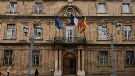 Les offices publics HLM lentement grignotés par le privé