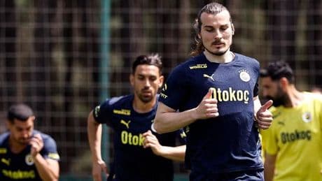 Fenerbahçe'de Hatayspor deplasmanı öncesi çalışmalar sürüyor