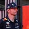 LIVE Formule 1 | Lando Norris en Oscar Piastri gaan jagen op Max Verstappen, die McLaren-coureurs achter zich wil houden