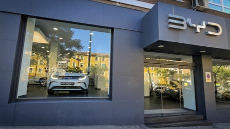 Los grupos chinos disparan beneficio y presionan a los gigantes del motor