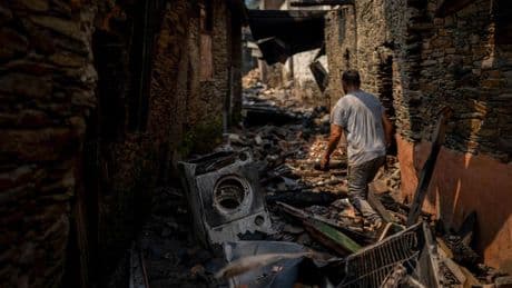 Ahmed, bombero forestal de Cernego