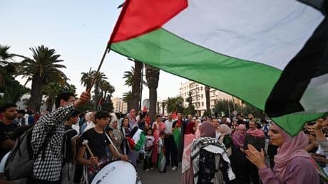 Depuis la Tunisie, un convoi en soutien à Gaza prend le départ pour l'Égypte