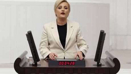 Perihan Koca: "İşçiden habersiz sözleşme olmaz"