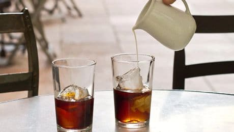 Nada de echar hielo: si quieres hacer un buen café frío prueba con el 'cold brew'